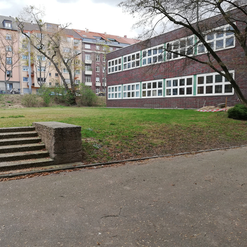 Abbildung: Helene-Lange Schule Mannheim - Dachsanierung