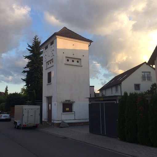 Abbildung: Haus K in Ilvesheim – Wohnen in einer Trafostation