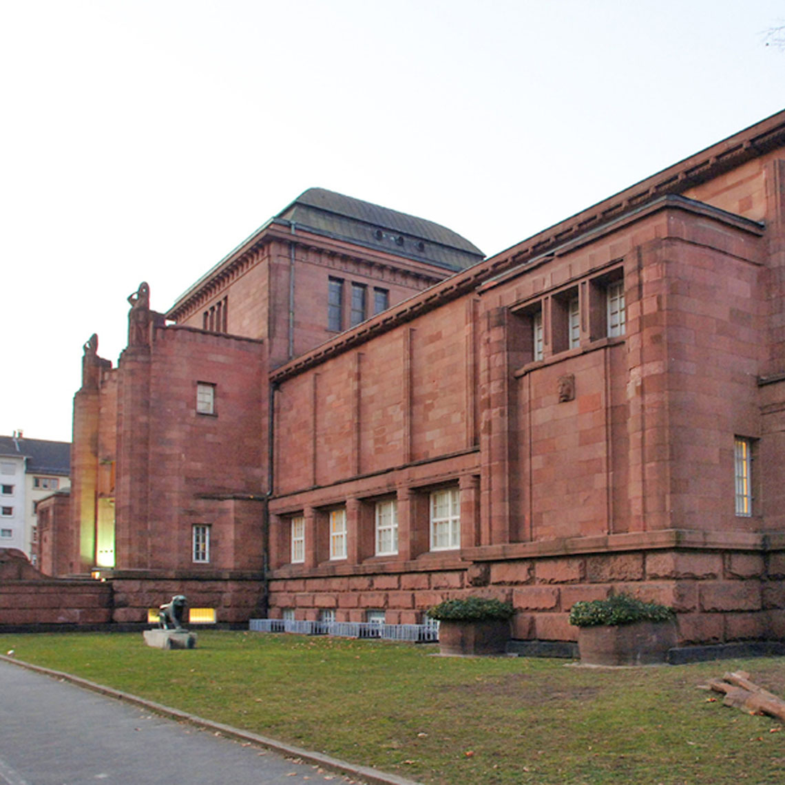 Abbildung: Kunsthalle Billing-Bau in Mannheim – Baumaßnahmen für Brandschutz und Barrierefreiheit Abbildung: Kunsthalle Billing-Bau in Mannheim – Baumaßnahmen für Brandschutz und Barrierefreiheit